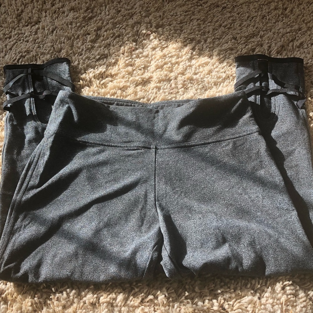 Brand new Victoria Sports yoga capris!